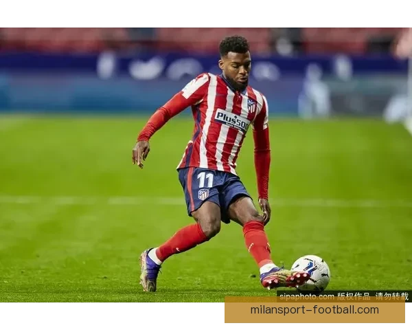 复出首战不顺 麦克布莱德大腿受伤无法行走